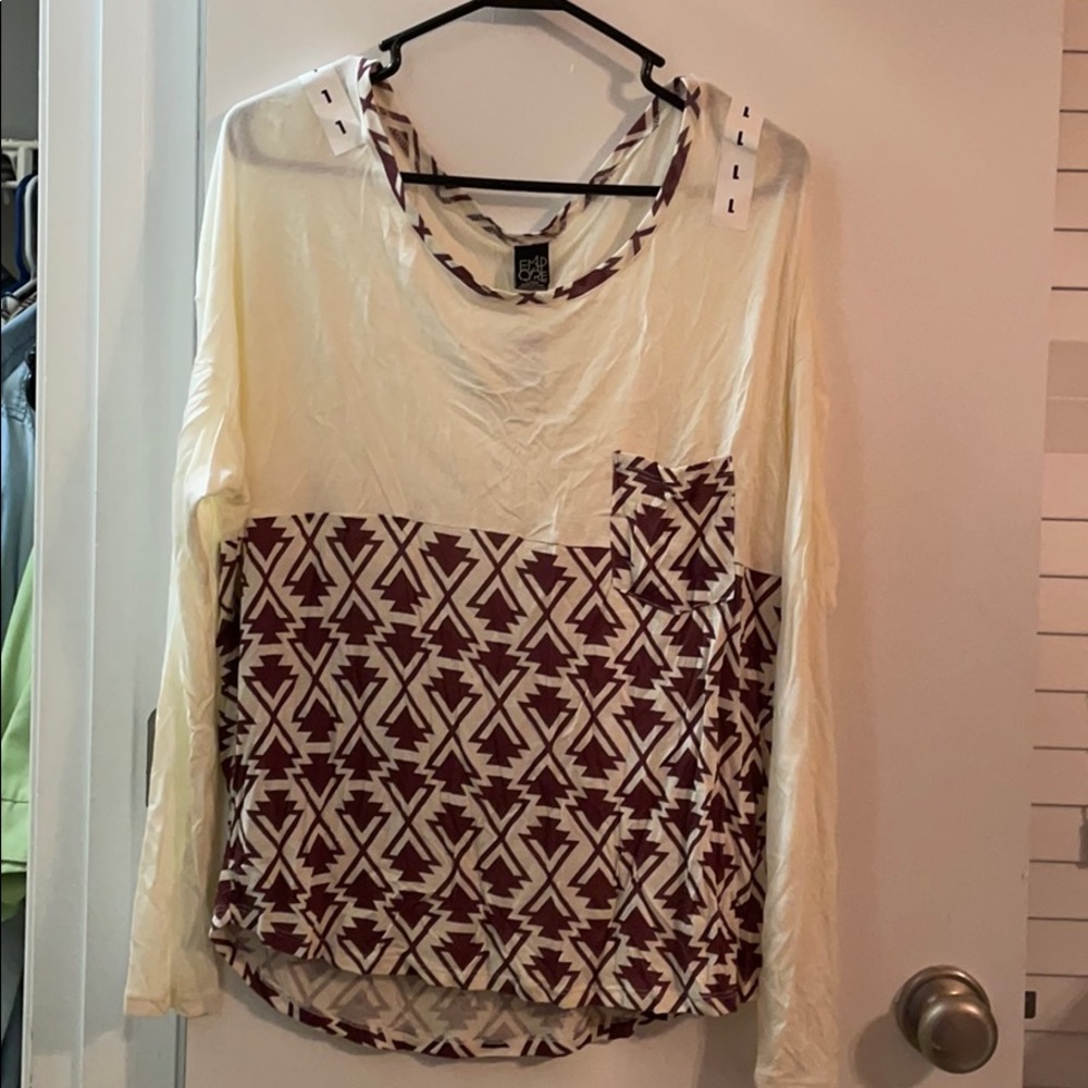 Cream shirt with geometric printing
